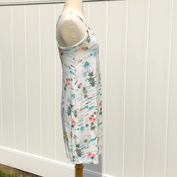 SO Tropical Beach Print Halter Style Swing Dress Size XSmall - Picture 5 of 14